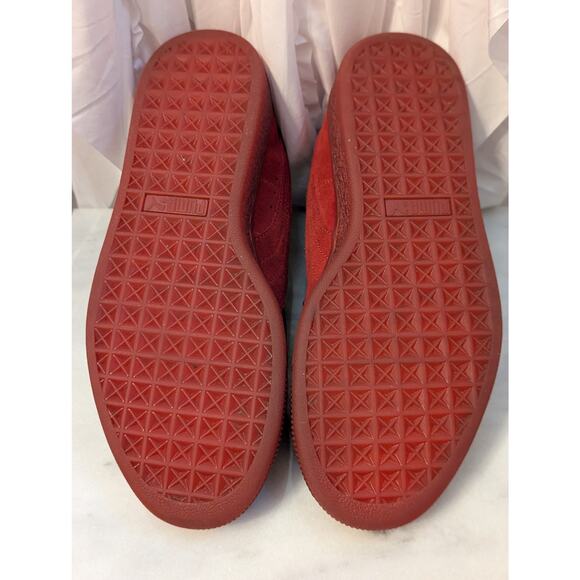 Puma Mono Red Suede Classic Gold Logo Unisex Size 6.5 - Picture 3 of 8